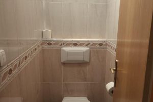 _worker02_medium_2123_56b7432e-3055-4ebd-976a-45a63b2e63f4