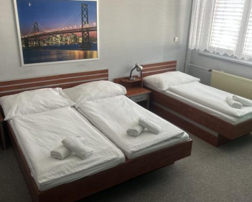 _worker02_medium_2123_7b33ad03-1da8-4ce0-955f-2c964de846d4