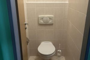 _worker02_medium_2123_bcd4b46b-d60b-4545-94c4-a9490765fd6b