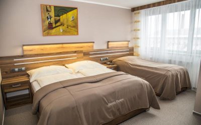 _worker02_medium_2123_cff24f10-a388-4b2a-a65c-e2503e7b62e6