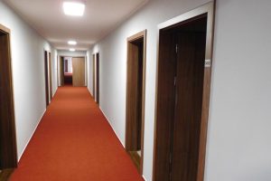 _worker02_medium_2123_fe4a8e89-1913-4b87-8e24-9b7503f6edfe